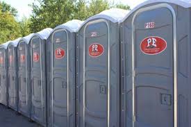 Best VIP or Luxury Restroom Trailers  in Riviera Beach, FL